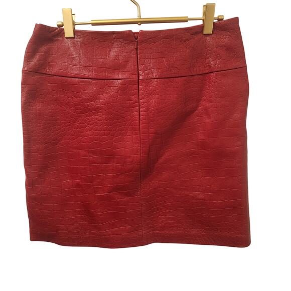 Vintage Cache croc embroidered red leather skirt suit size 8 - Picture 9 of 12